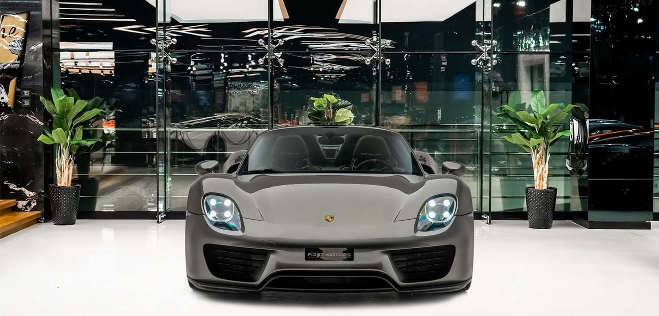 Porsche 918 Spyder 4.6L V8 N/A Engine + eMotor