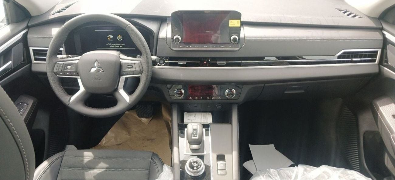ميتسوبيشي آوتلاندر Mitsubishi Outlander H_Line 2.5L Petrol 2025YM