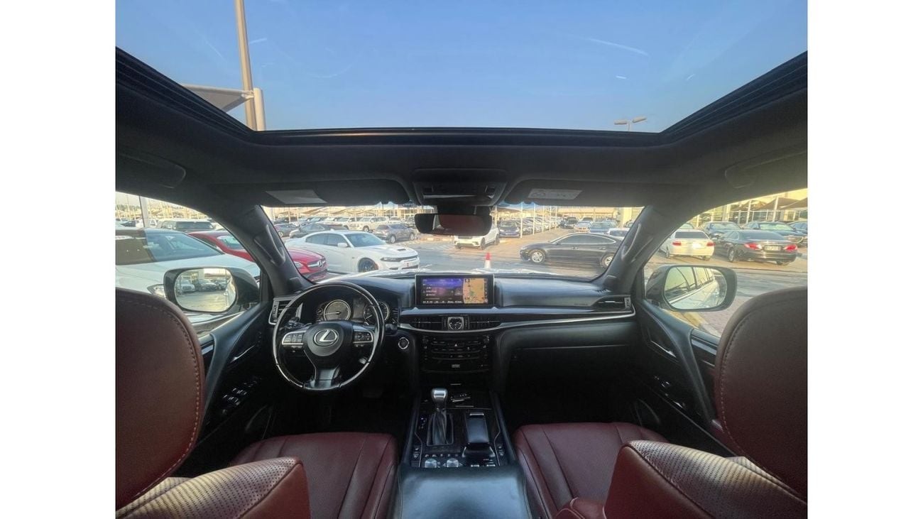 Lexus LX 570 Platinum Lexus LX 570_GCC_2016_Excellent Condition _Full option