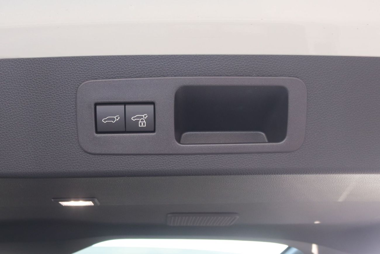 Toyota Land Cruiser 2026 Model Toyota Land Cruiser (LC300) VX, 4.0L Petrol 4WD 6A/T