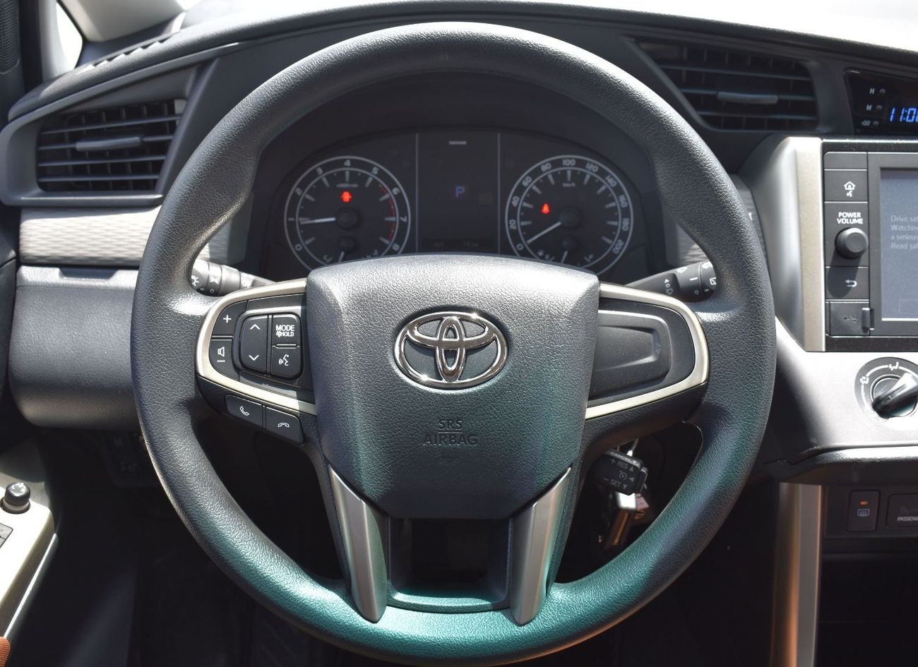 Toyota Innova 2023 MODEL: TOYOTA INNOVA 2.7L AUTOMATIC