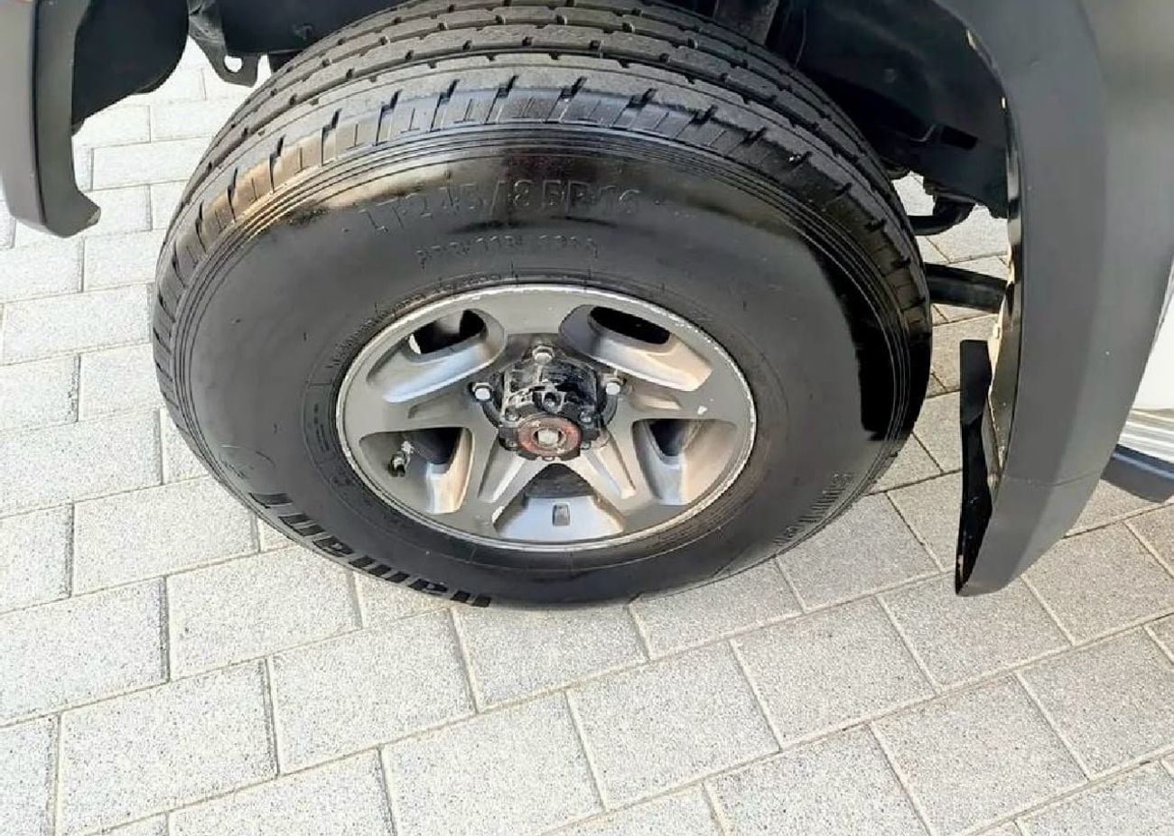 Toyota Land Cruiser 70