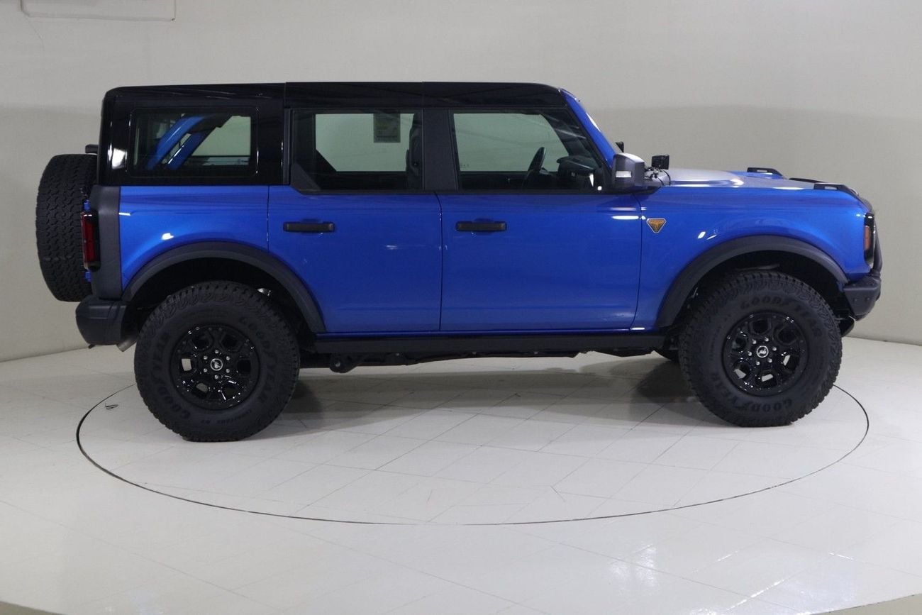 فورد برونكو BADLANDS B4D4725B/Al TAYER MOTORS AL QOUZ SHOWROOM