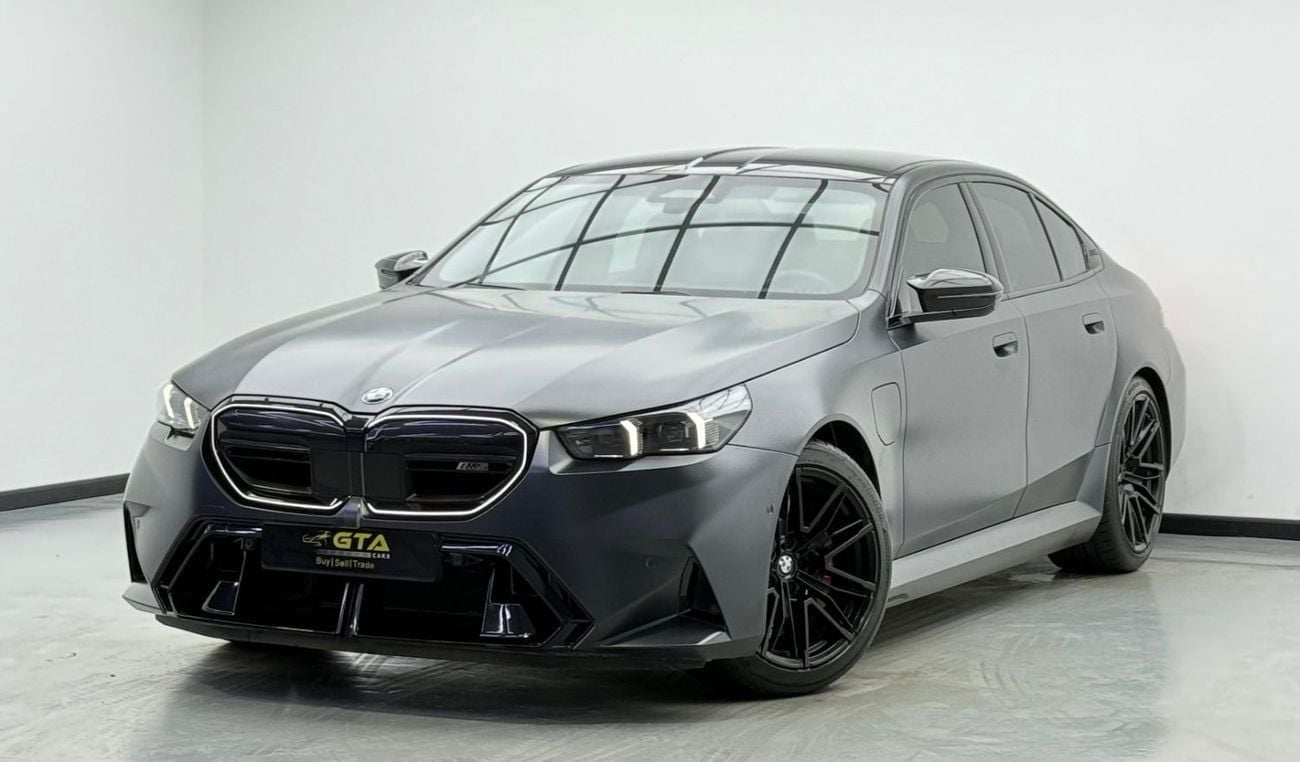 BMW M5  2025 BMW M5 Competition, 2030 BMW Warranty + Service Pack, Low Km, Excellent Condition, GCC