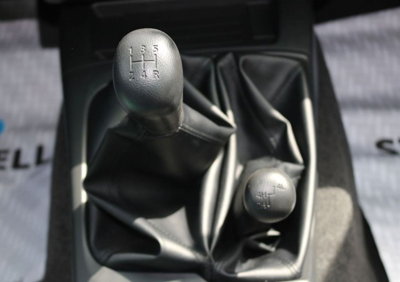 Mitsubishi L200 2023 | LIMITED TIME OFFER 2023 PETROL 2.4 L - 4X4 - M/T WITH POWER WINDOWS MIRRORS AND FABRIC SEATS