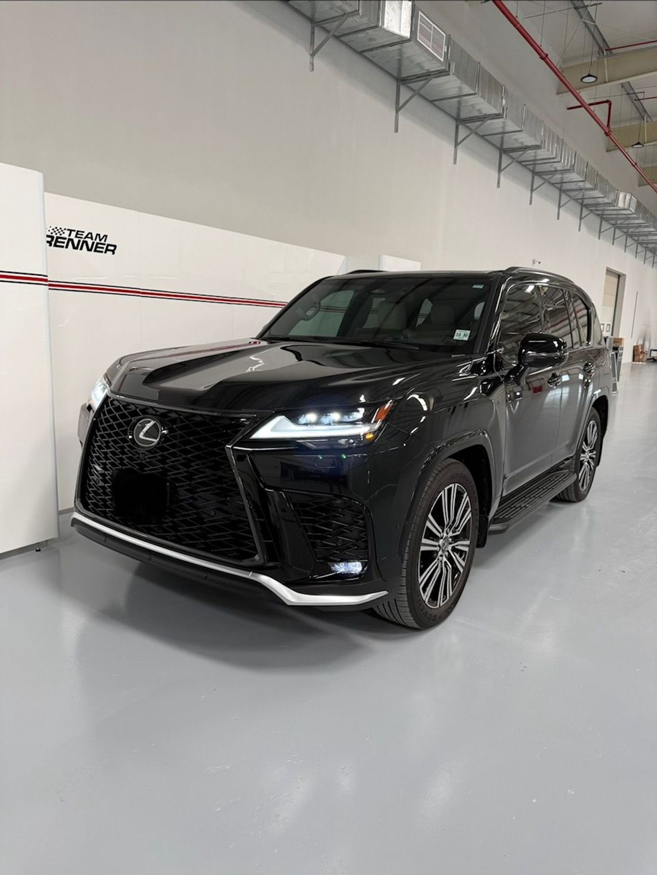 لكزس LX 700h LUXURY version US spec