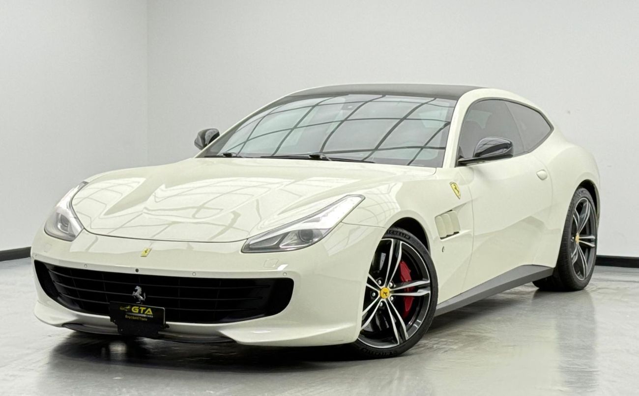 Ferrari GTC4 Lusso 2018 Ferrari GTC4Lusso V12, Warranty, Very Low Km, Excellent Condition, GCC