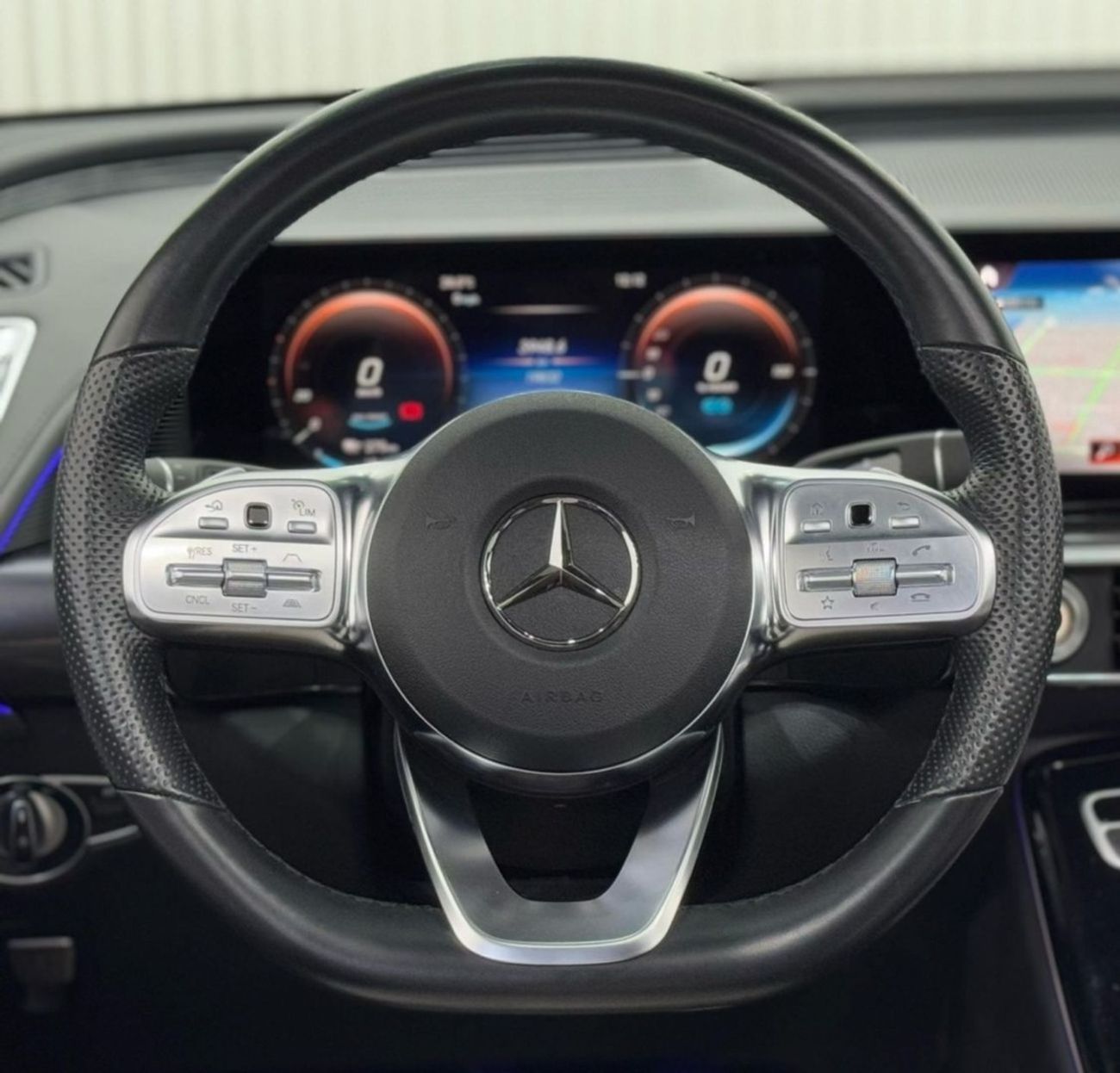 Mercedes-Benz EQC 400 4MATIC 2021 Mercedes Benz EQC 400 4MATIC, 2029 Mercedes Warranty + Service Pack, Very Low Kms, GCC