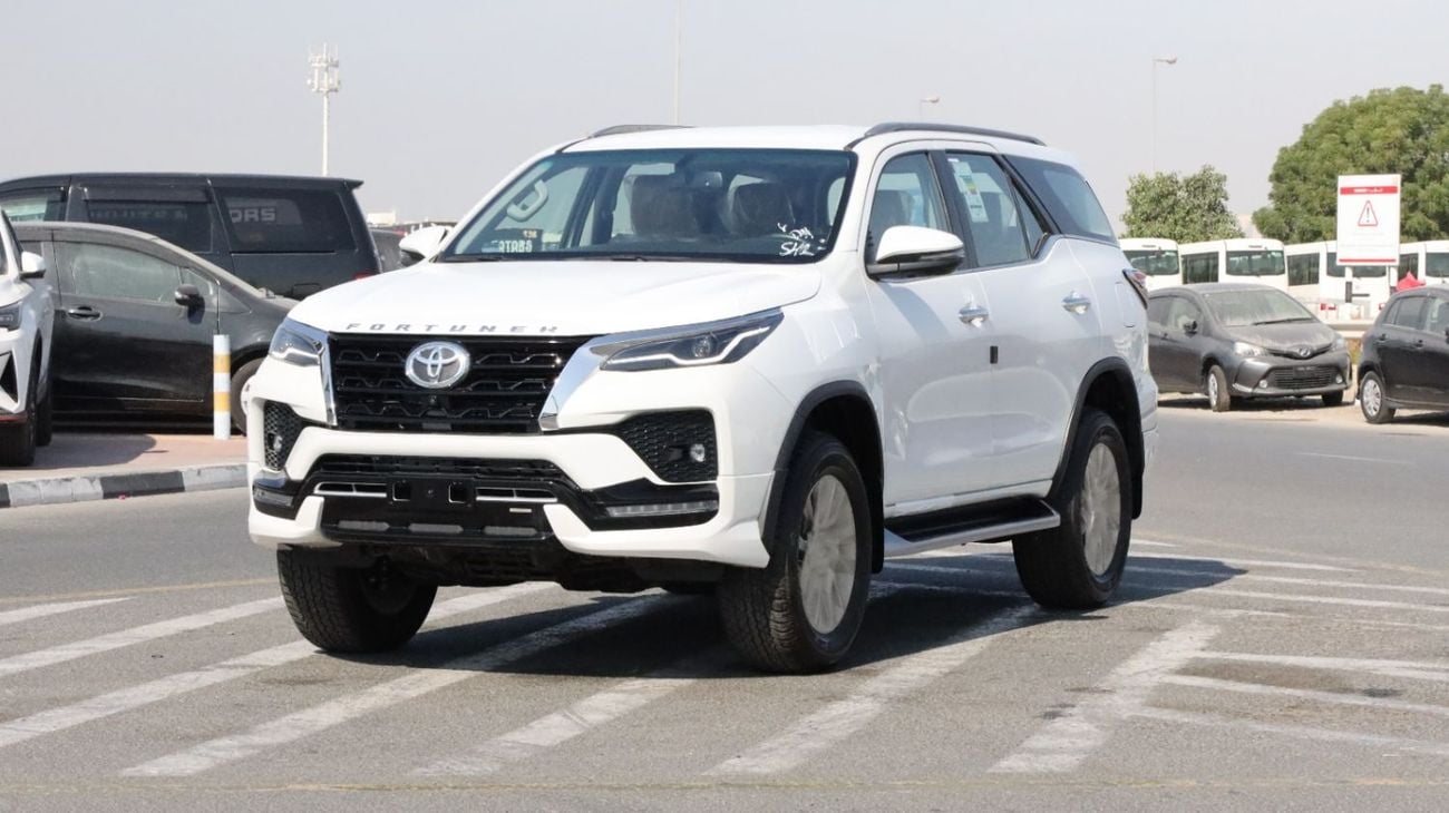 Toyota Fortuner Toyota Fortuner 4.0 4x4 full option Oman 2025