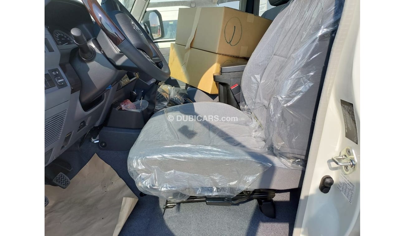 Toyota Land Cruiser 70 TOYOTA LC 4.5 DSL HTOP 5 DOOR NEW SHAPE