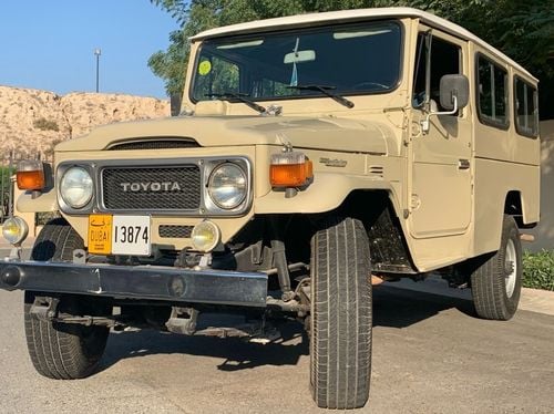 تويوتا لاند كروزر JF45 Troopy