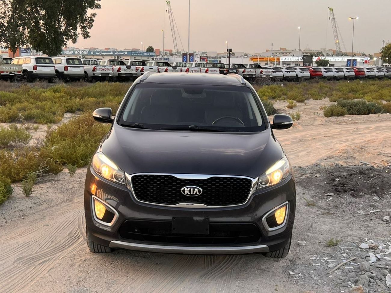 كيا سورينتو 2018 Kia Sorento Ex MidOption Full Automatic - 3.3L V6 - Rear Camera & Sensor - Leather  Seat - Auto