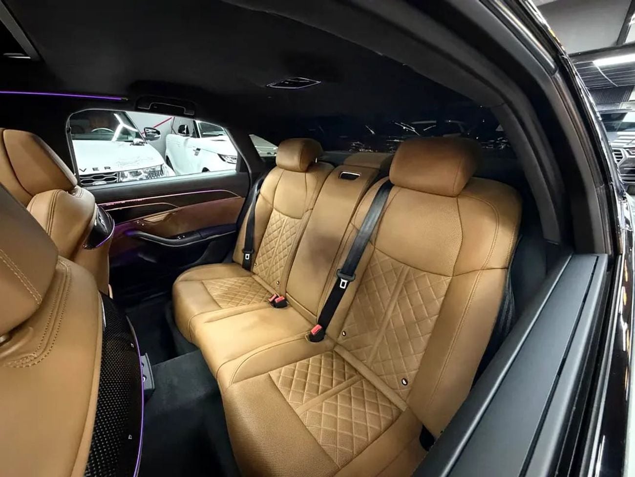 Audi S8 TFSI quattro 4.0L