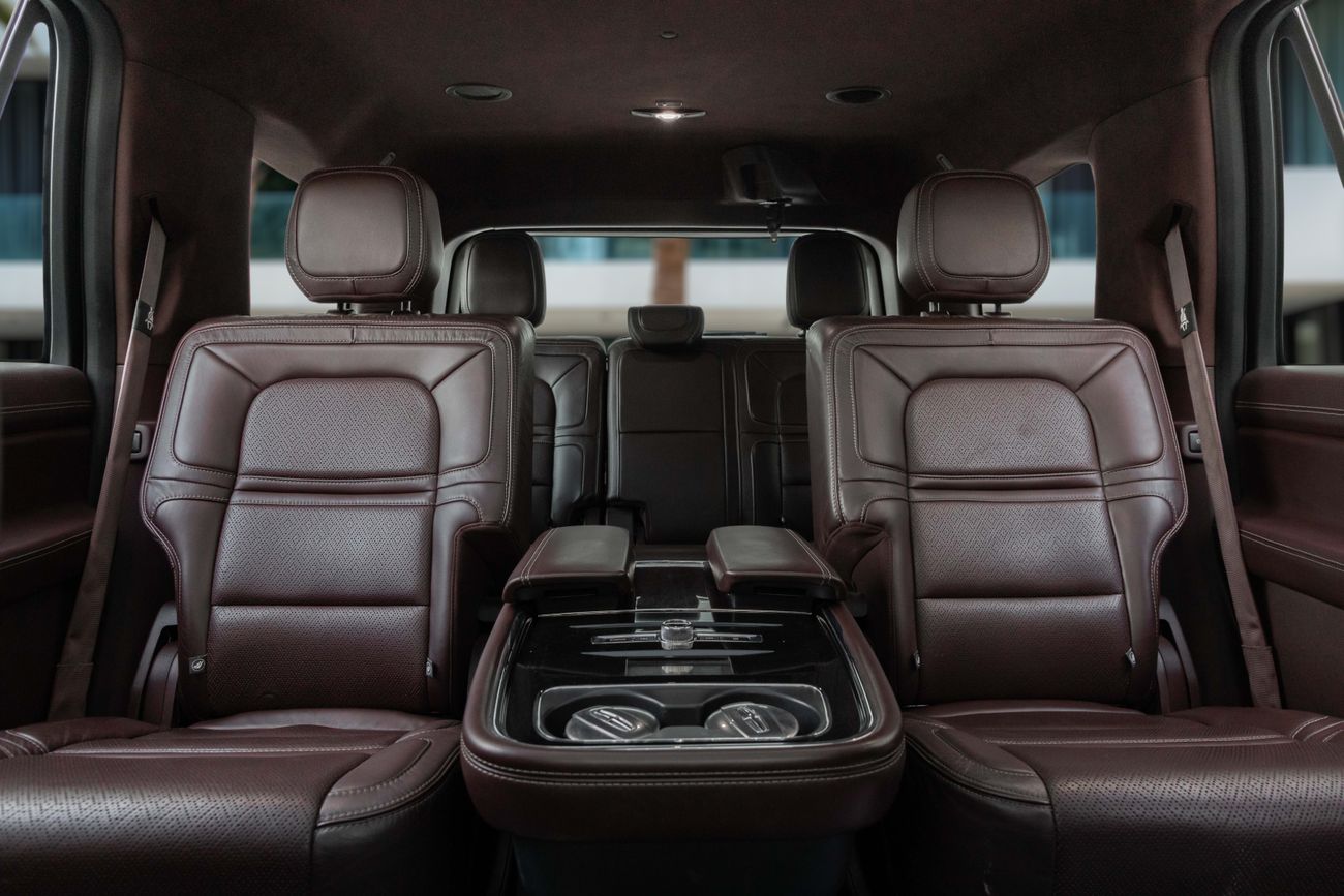 Lincoln Navigator 2,742 P.M | 0% Downpayment | LINCOLN NAVIGATOR PRESIDENTIAL!