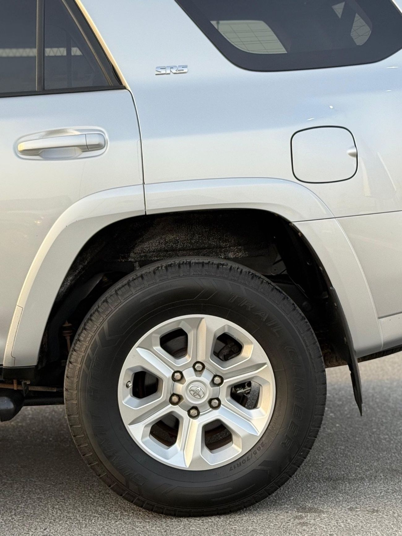 تويوتا Runner4 SR5 premium 4WD