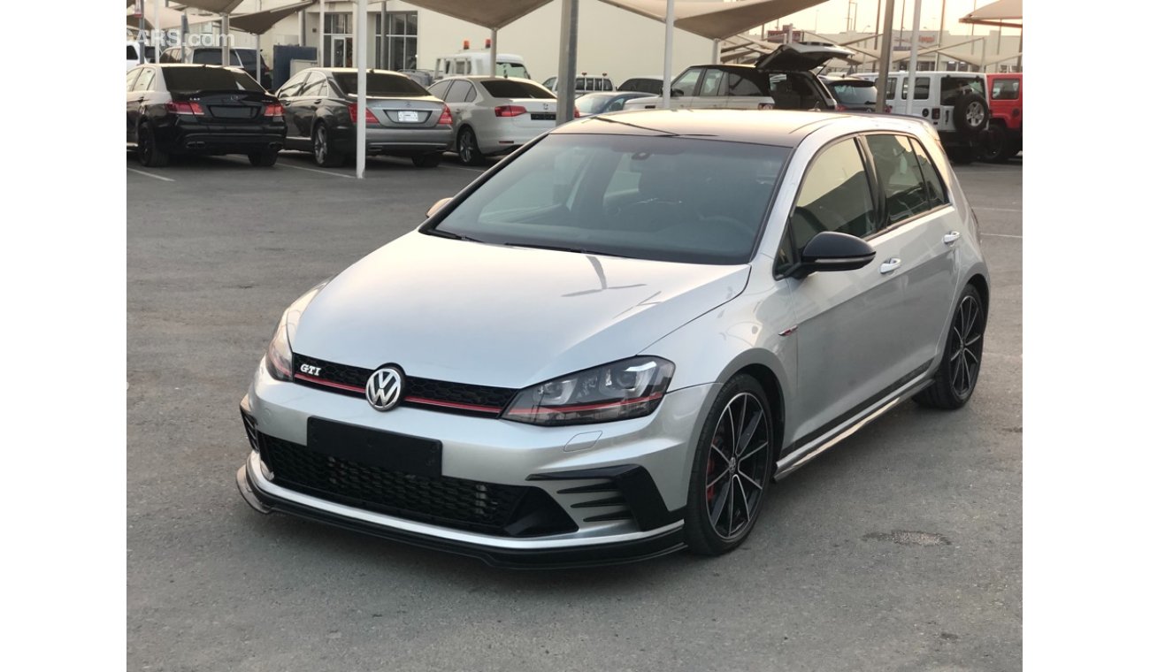 Volkswagen Golf GTI  CLUB SPORT MODEL 2016 GCC car prefect condition full option