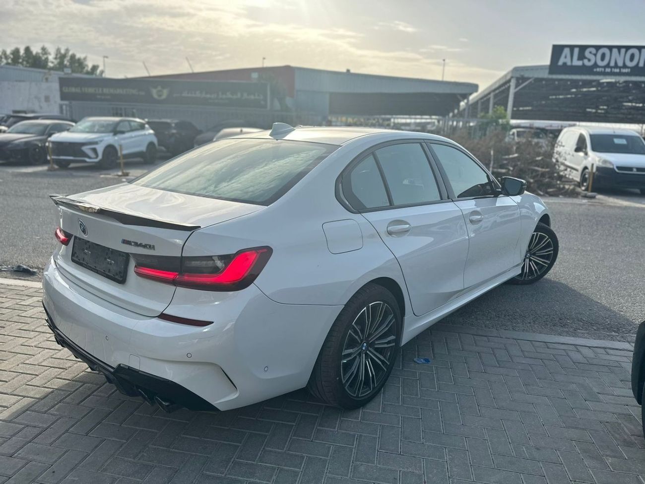 بي أم دبليو M340i BMW M340I 2021 KOREA SPECS