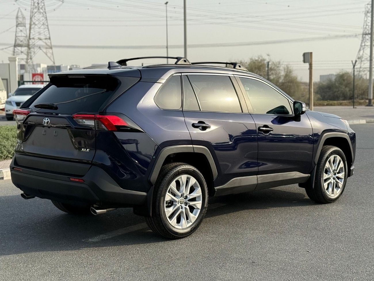 Toyota RAV4 XLE Premium 2.5 Full Option 2025