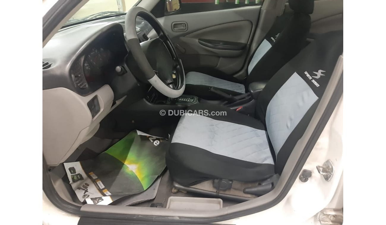 Nissan Sunny Ex-Saloon (Lot#: 1631)