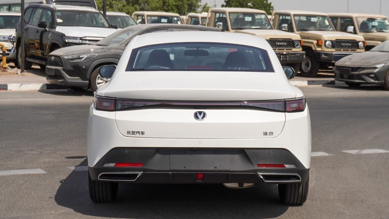 تشنجان ايدو Brand New Changan Eado 2025 Export & Local 1.5L FWD Petrol|White/Black|N-EUDO-1.5-P-25|