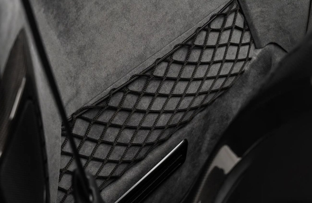 فيراري 812 كومبيتيزون 6.5L V12 Naturally Aspirated Engine