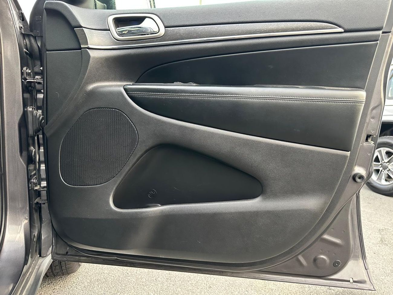 Jeep Grand Cherokee Jeep Grand Cherokee Limited-GCC_2018_Excellent condition_Full specifications