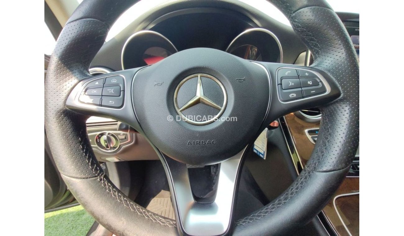 مرسيدس بنز C 300 سبورت Yas