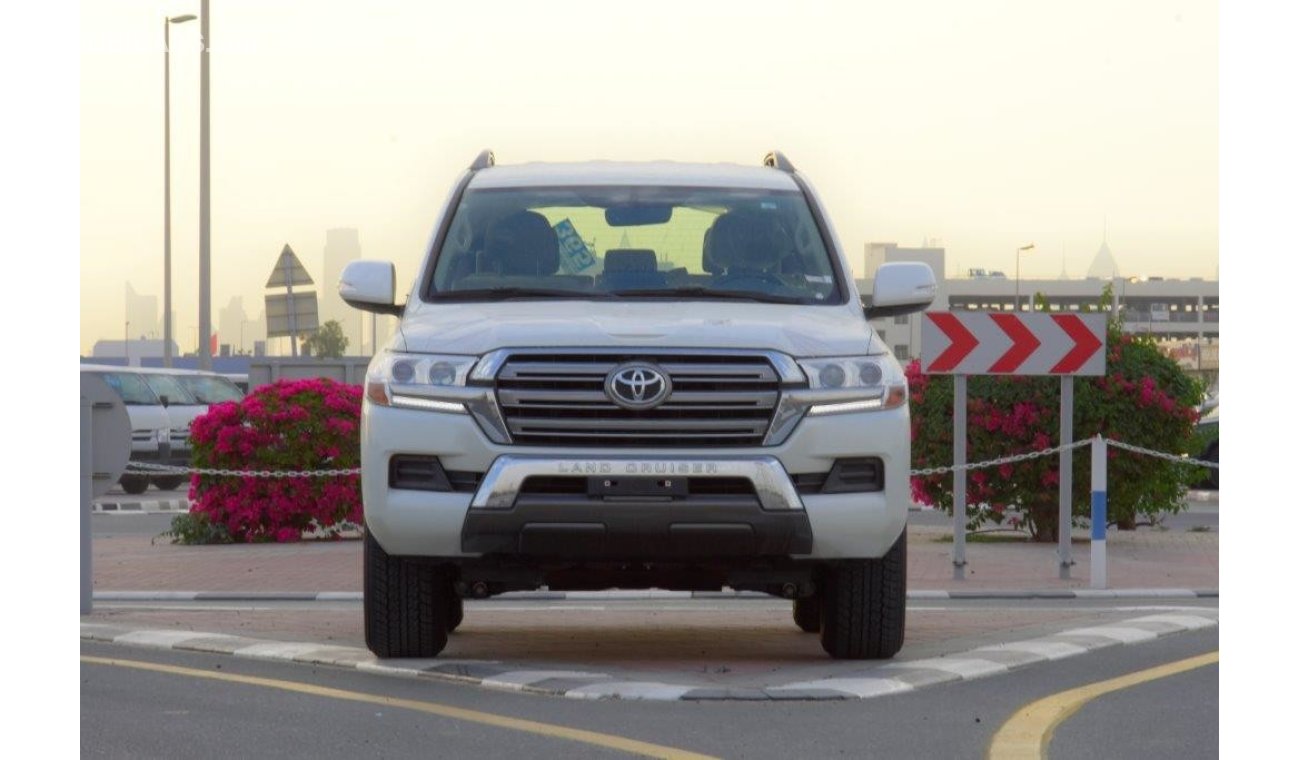 Toyota Land Cruiser 2019 MODEL 200 GXR V8 4.5L TURBO DIESEL 8 SEAT AUTOMATIC TRANSMISSION