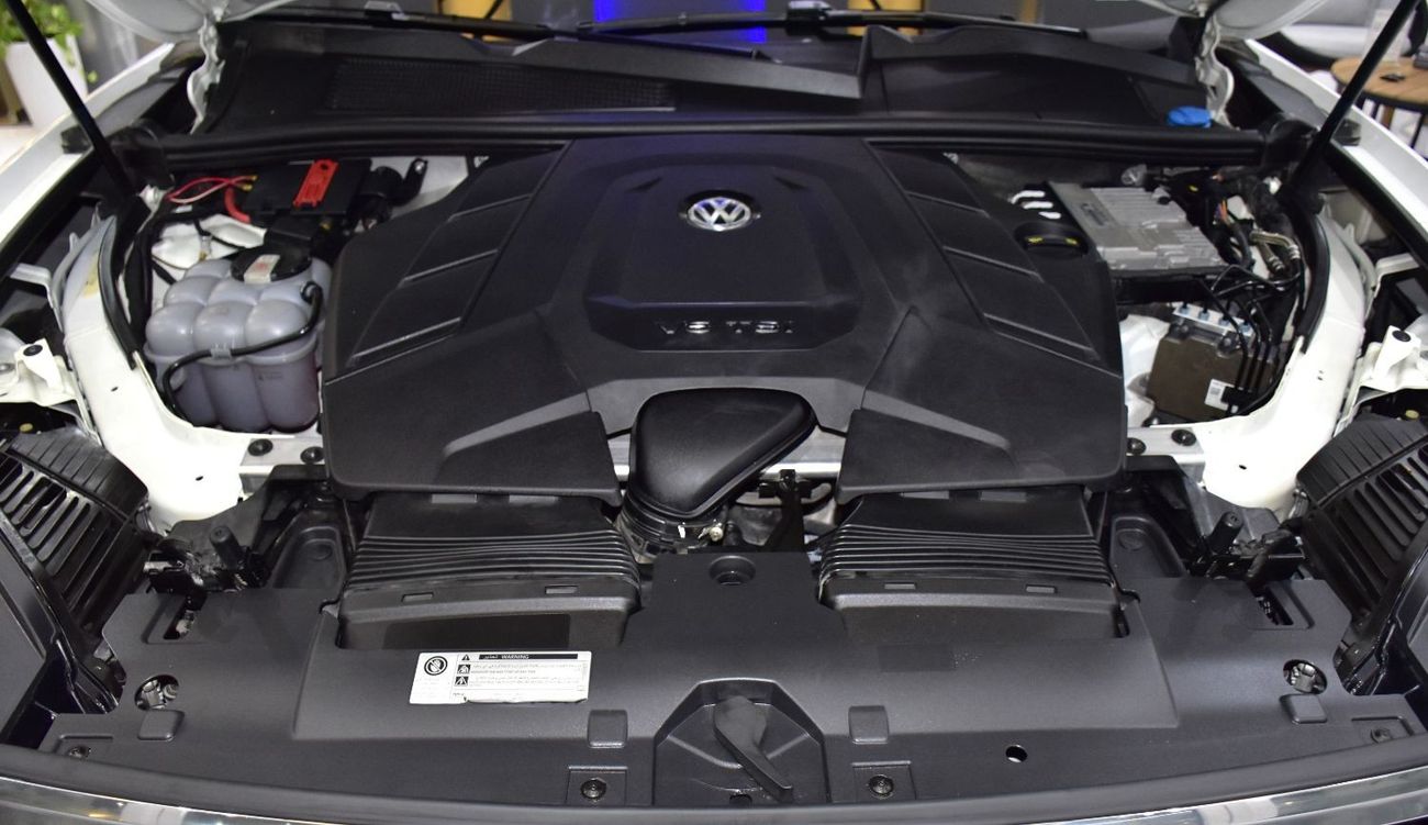Volkswagen Touareg EXCELLENT DEAL for our Volkswagen Touareg ( 2019 Model ) in White Color GCC Specs