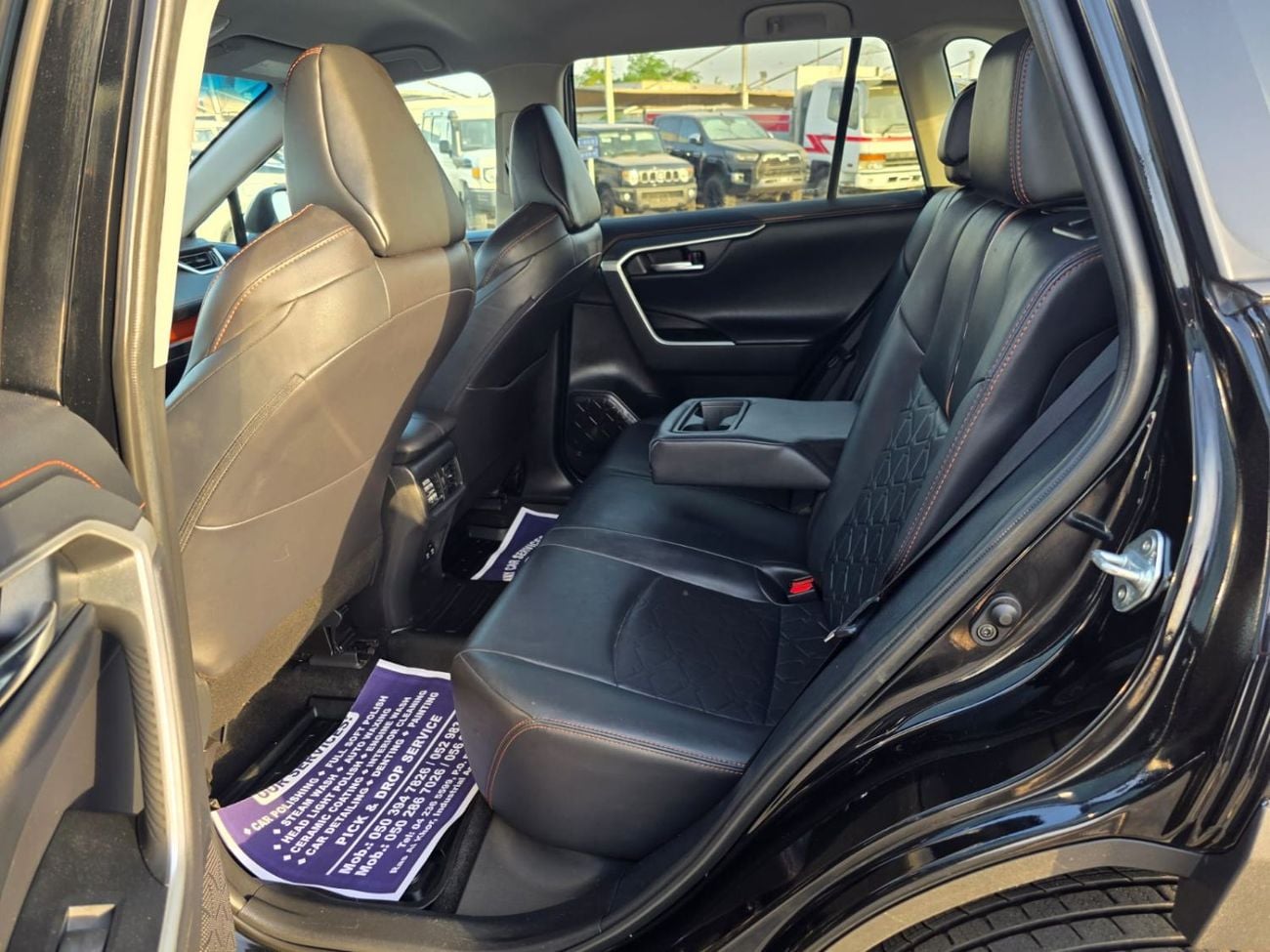 تويوتا راف ٤ Advanture Edition 4x4 , Push button and Original leather seats