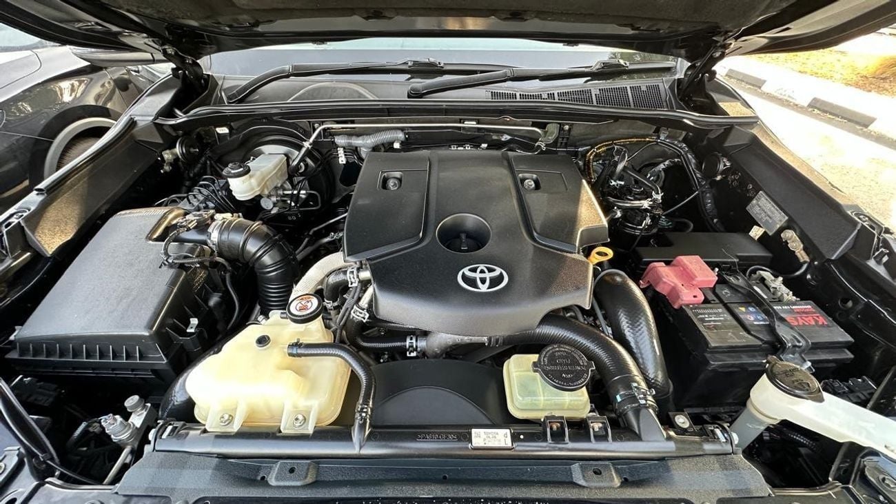 تويوتا هيلوكس ROGUE DIESEL RHD 2,8