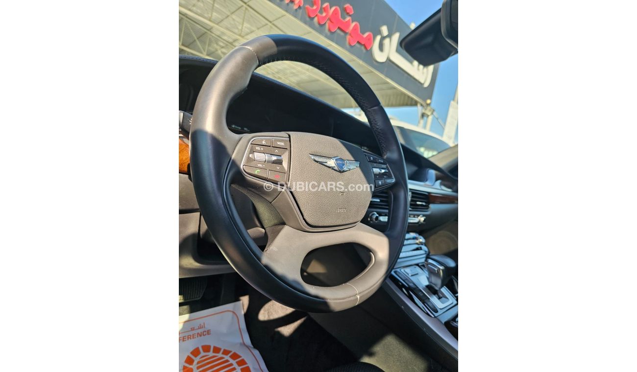 Genesis G90 Platinum