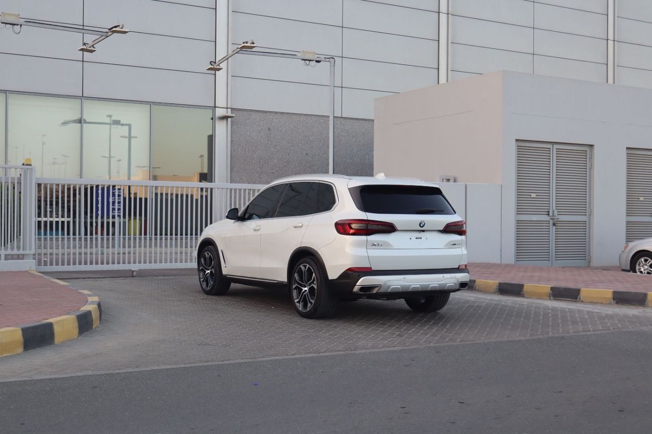بي أم دبليو X5 40i X 3.0L
