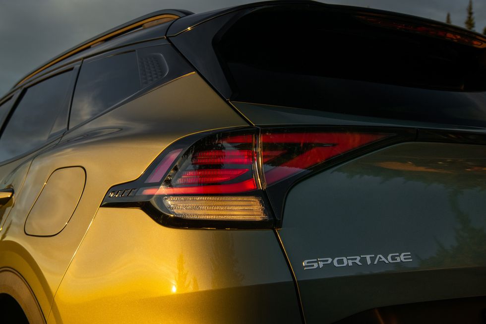Kia Sportage exterior - Tail Light