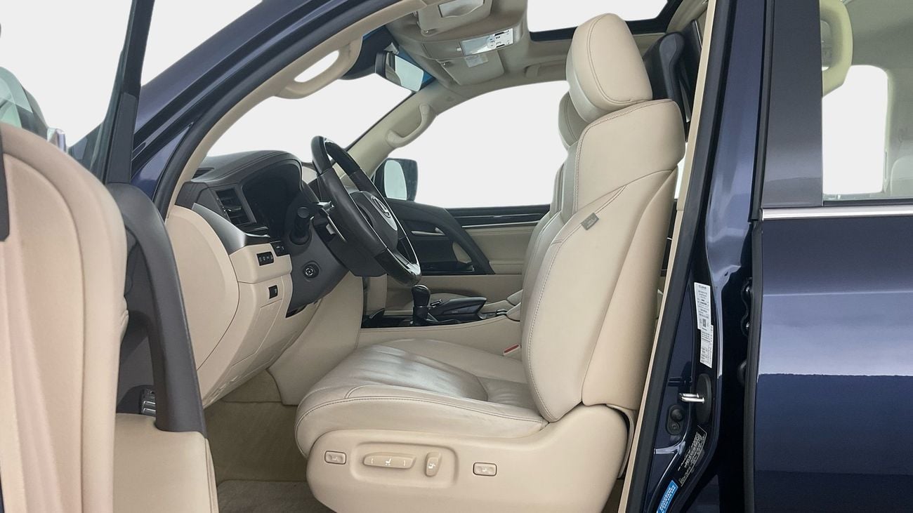 Lexus LX 570 Signature | upto AED 20,000 Ramadan Discount | Guaranteed Warranty | 0 Down Payment