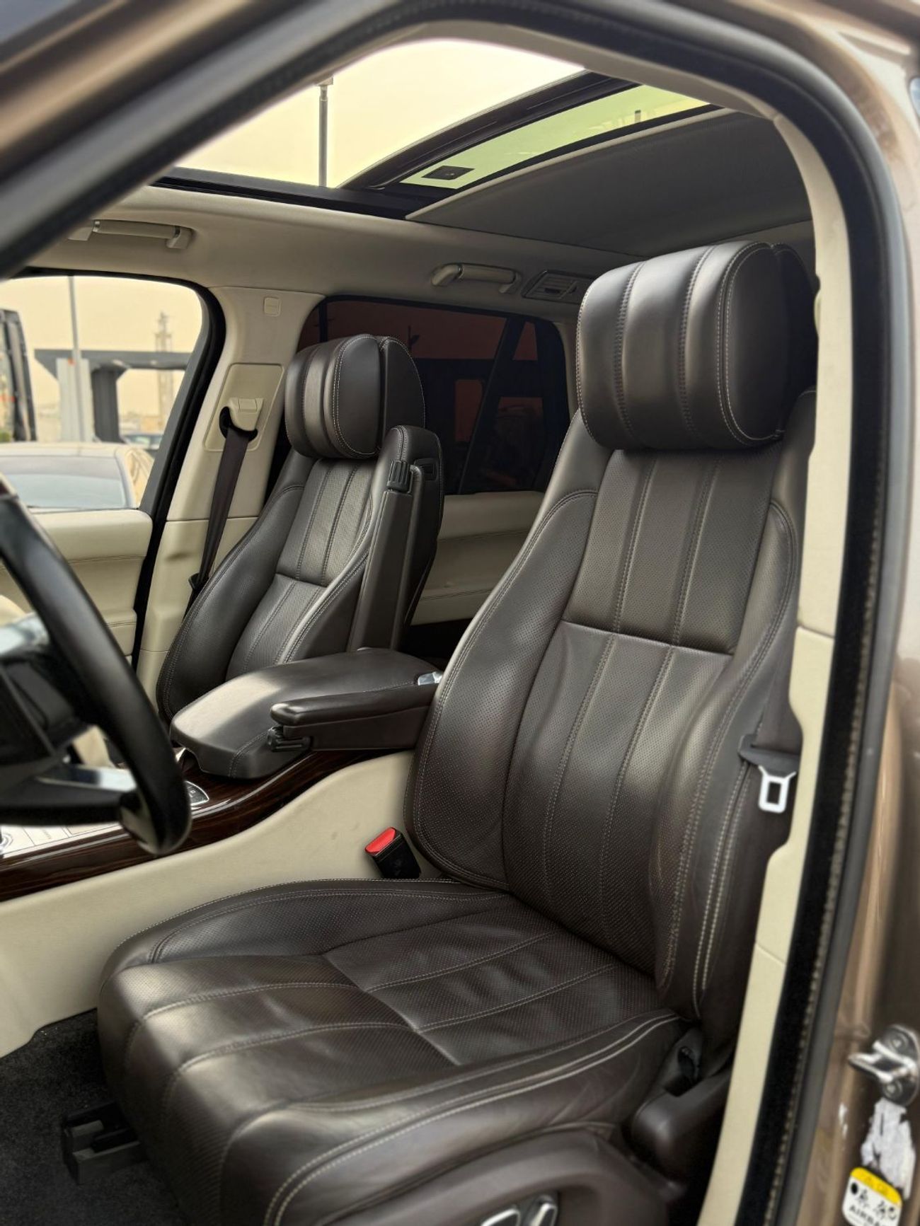 Land Rover Range Rover Vogue SE 5.0L