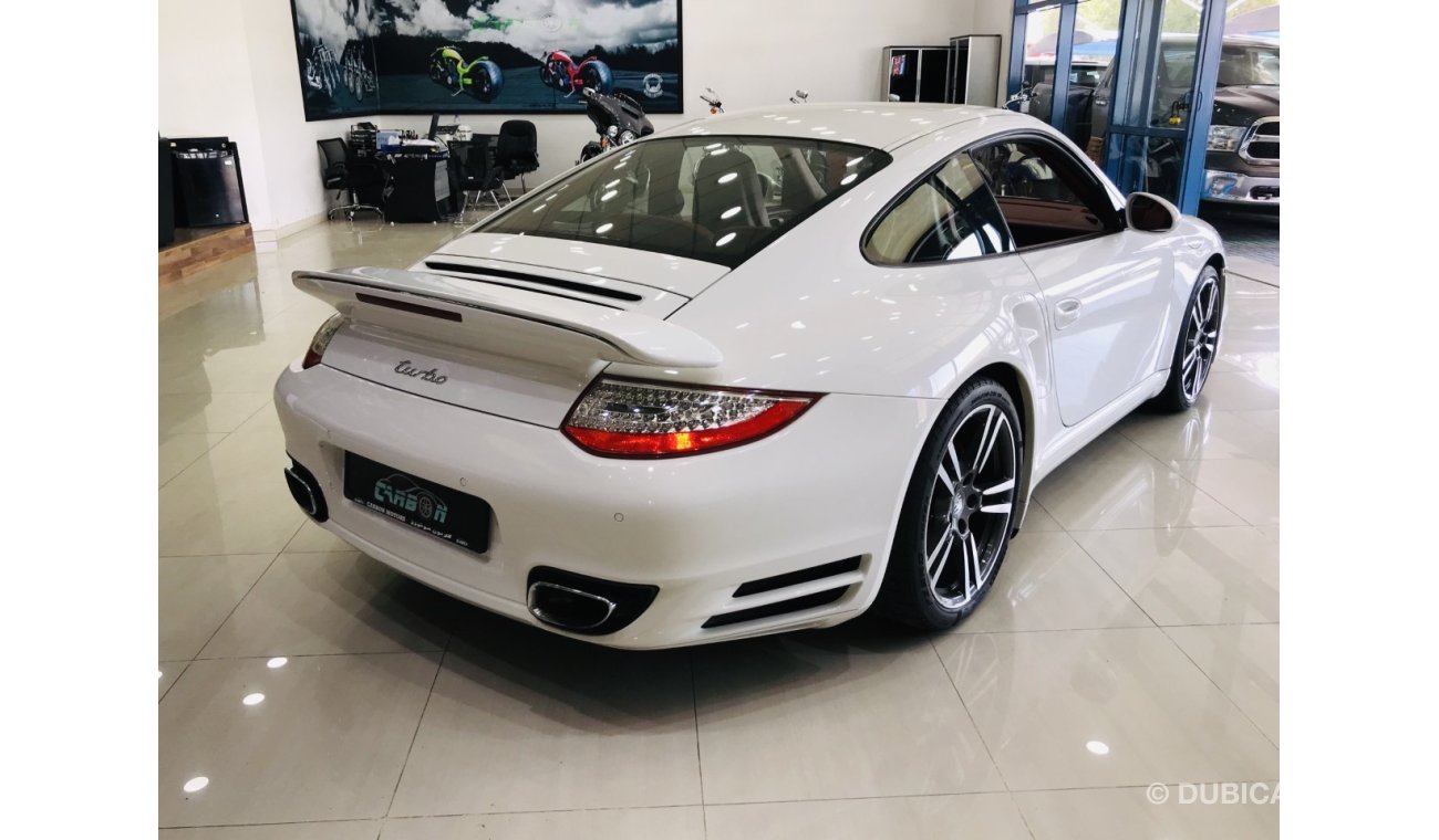 Porsche 911 Turbo - 2011 - GCC - UNDER WARRANTY AT AL NABOODAH