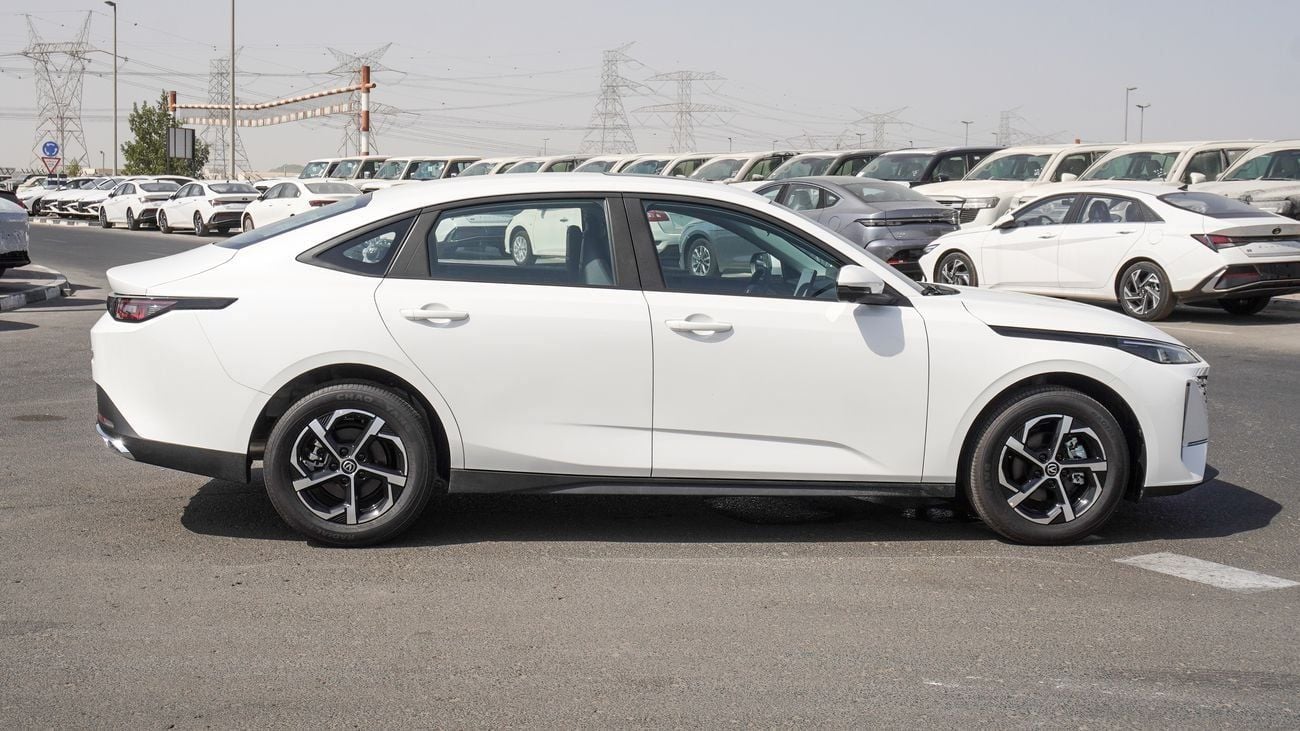 تشنجان ايدو Brand New Changan Eado 2025 Export & Local 1.5L FWD Petrol|White/Black|N-EUDO-1.5-P-25|