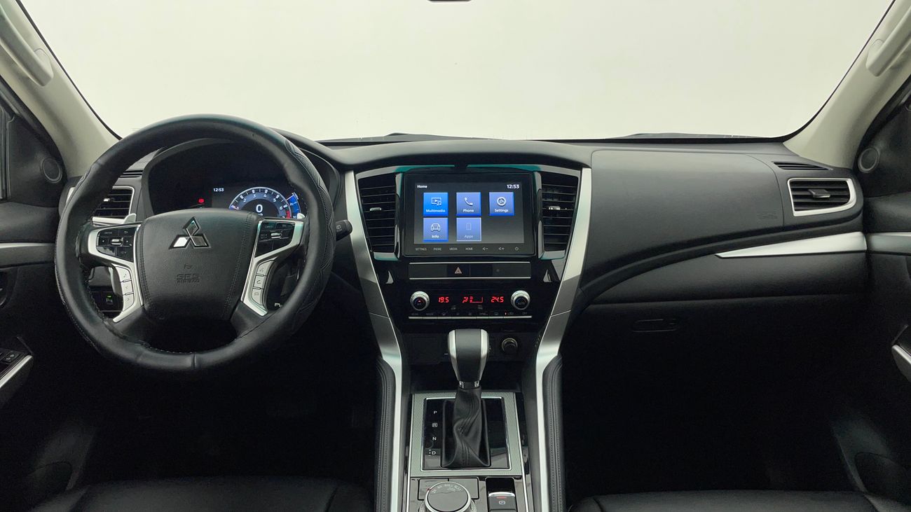 ميتسوبيشي مونتيرو سبورت GLS MIDLINE 3 | بدون دفعة مقدمة | اختبار القيادة في المنزل