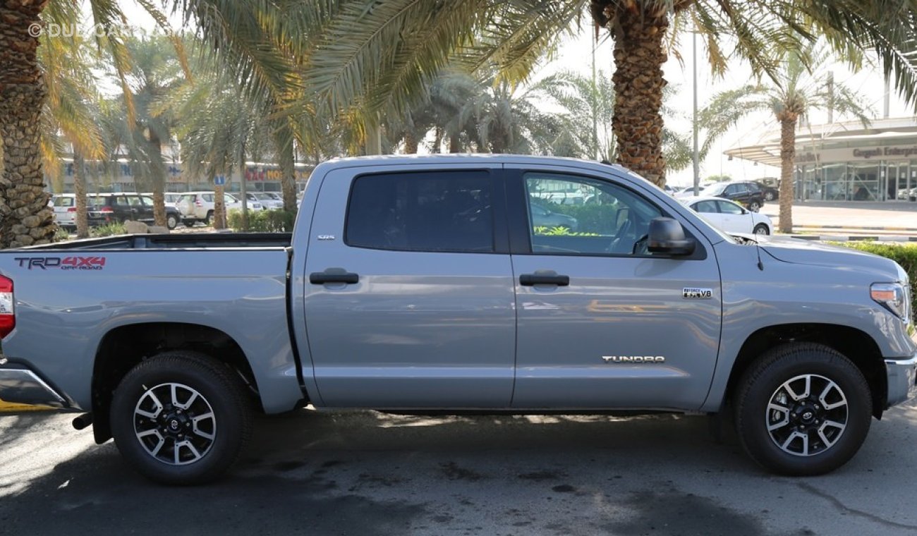 تويوتا تاندرا TRD Crewmax Cab 4x4 5.7L V8