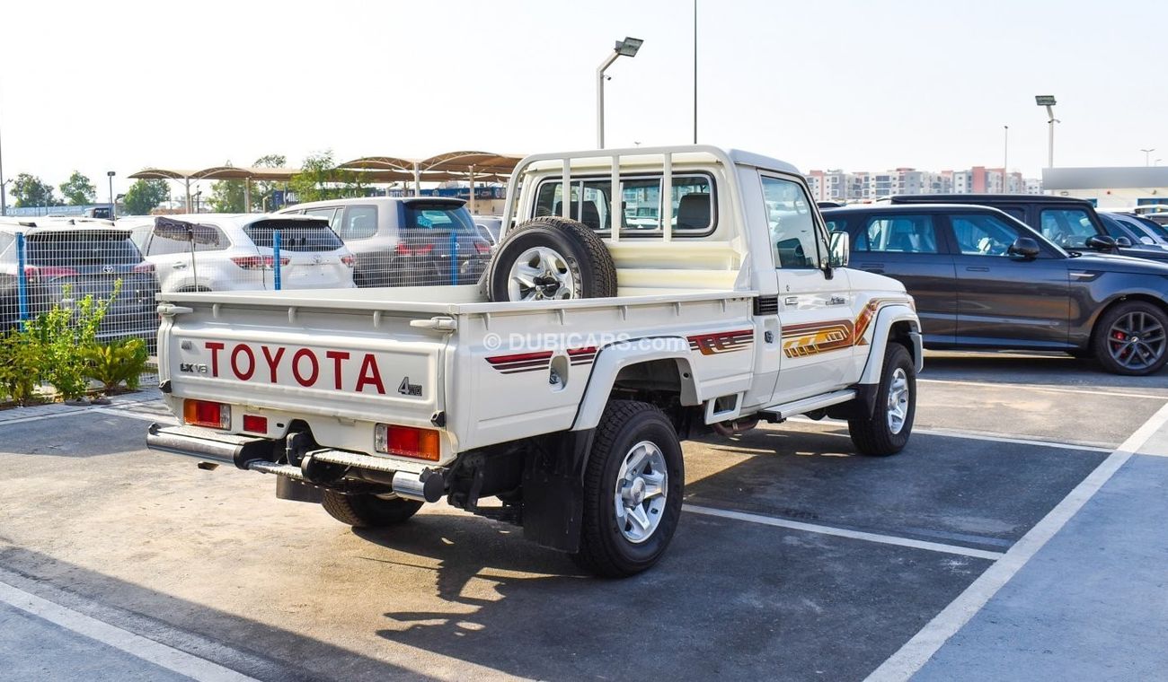 Toyota Land Cruiser Pick Up TOYOTA LAND CRUISER PICK UP LX V6 SINGLE CABIN 2022 EXPORT PRICE