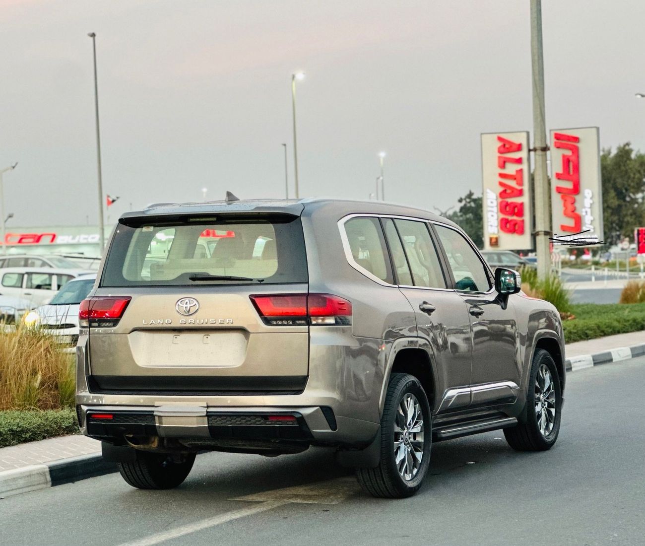 Toyota Land Cruiser GXR 4.0L