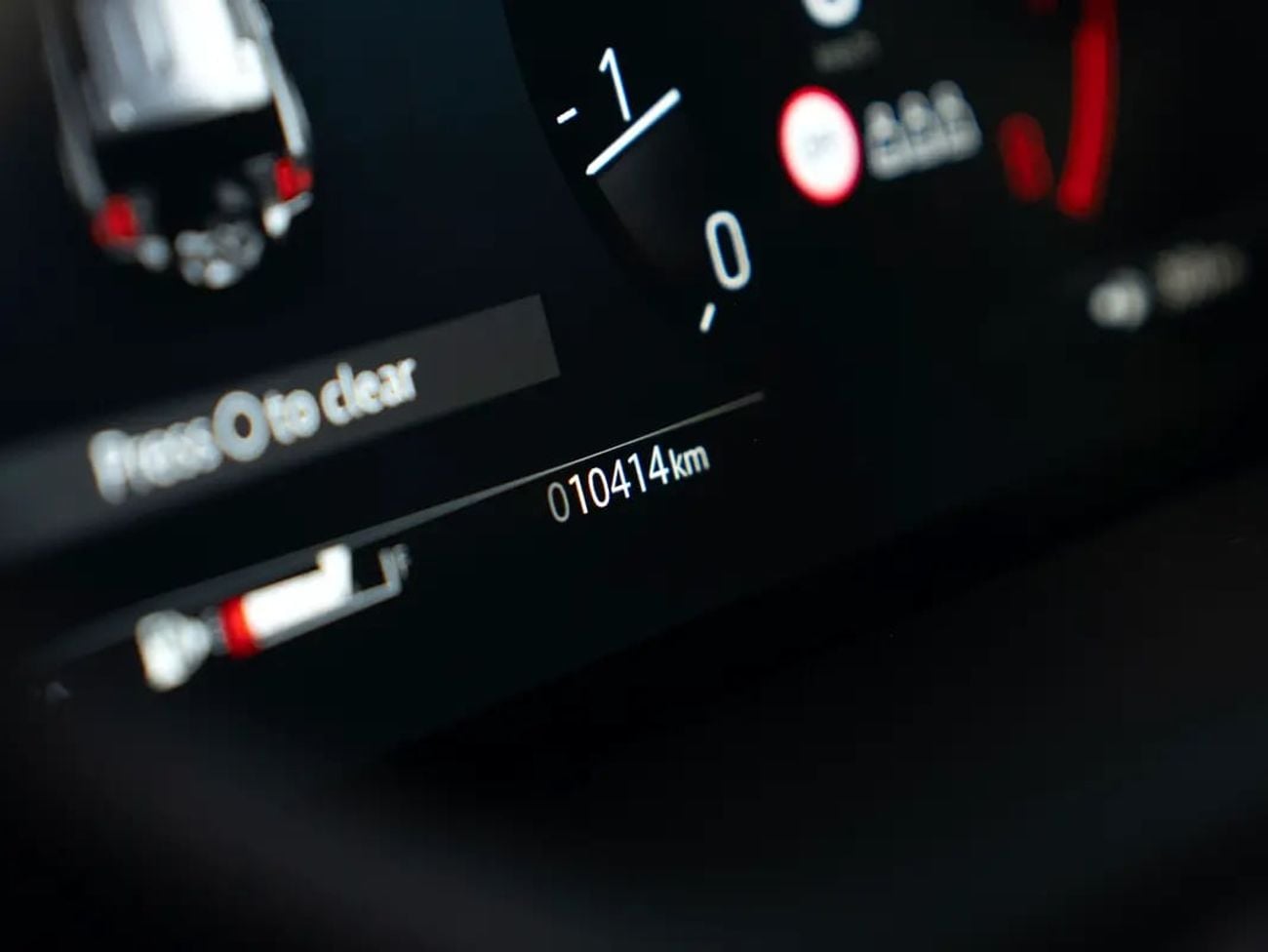 لاند روفر ديفندر 1 OF 1 URBAN AUTOMOTIVE OCTA | 4 YEAR WORLDWIDE WARRANTY | 700 BHP