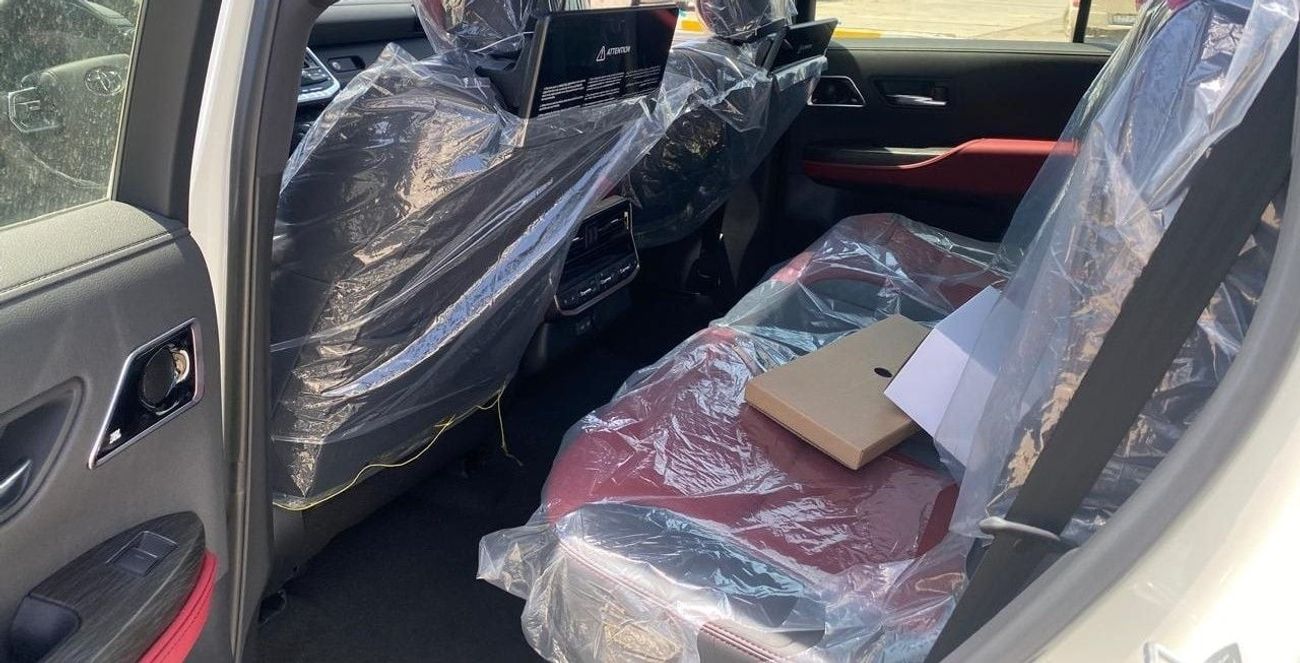 تويوتا لاند كروزر LANDCRUISER 3.5 GR SPORT