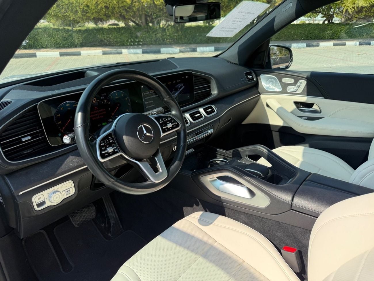 مرسيدس بنز GLE 450 Premium 3.0L (389 HP)