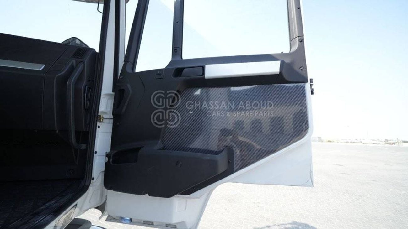 Shacman Chassis F3000 6×4 Rigid CHASSIS CAB MY25
