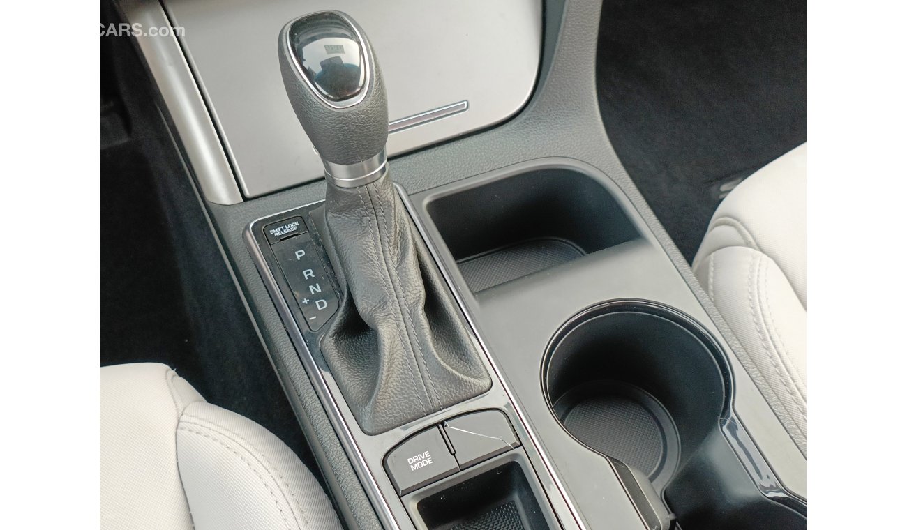 Hyundai Sonata 2.4L PETROL, LEATHER SEATS / SPECTACULAR CONDITION (LOT # 83625)
