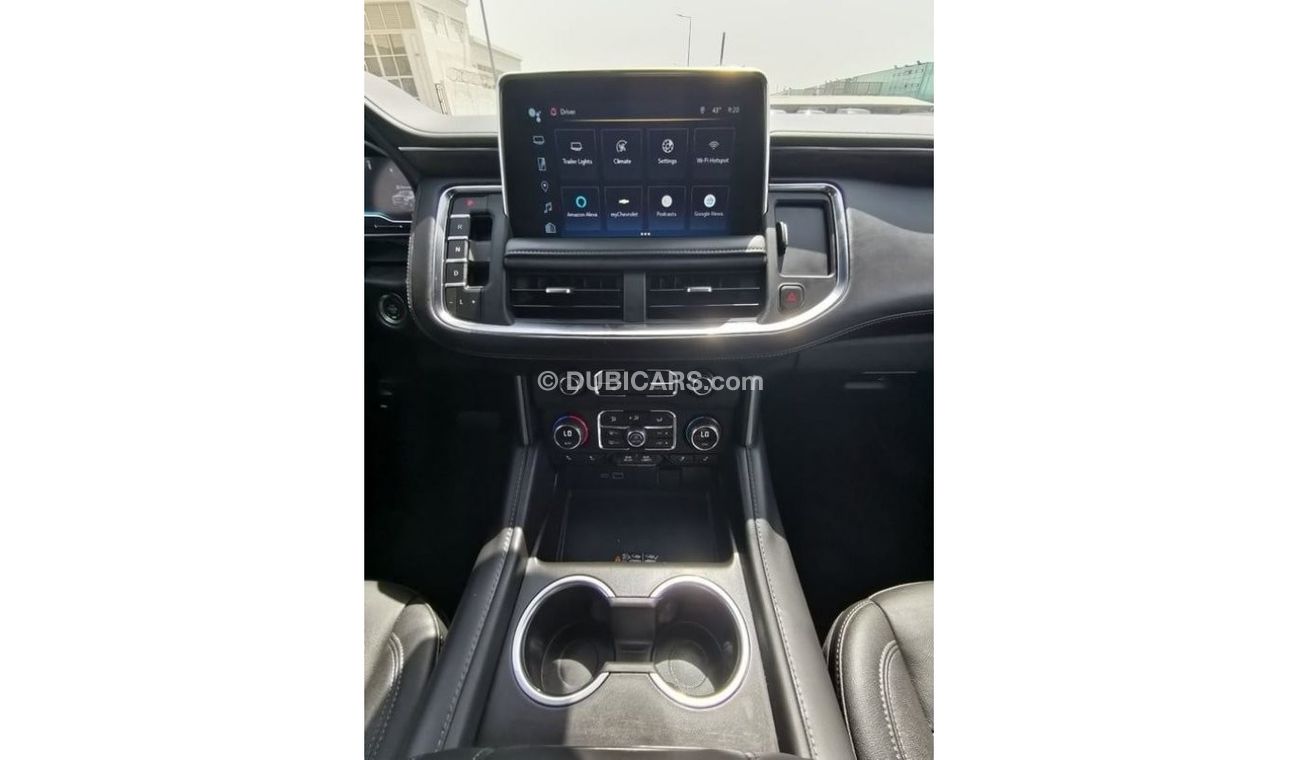 Chevrolet Suburban Chevrolet LT Suburban - 2023 - Green