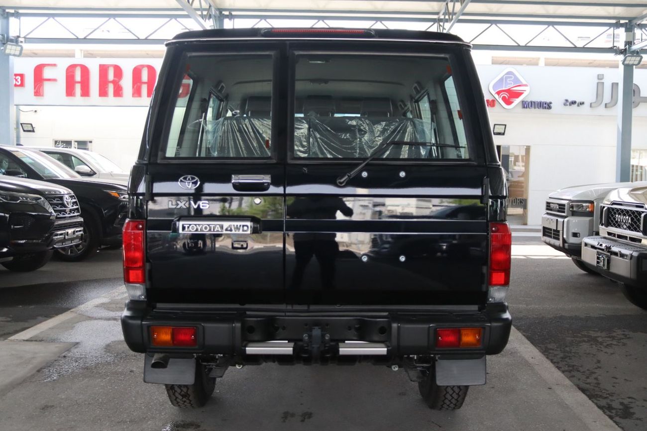 Toyota Land Cruiser 70 GRJ76 4.0 V6 PETROL M/T 40th ANNIVERSARY **EXPORT ONLY**التصدير فقط خارج الخليج***