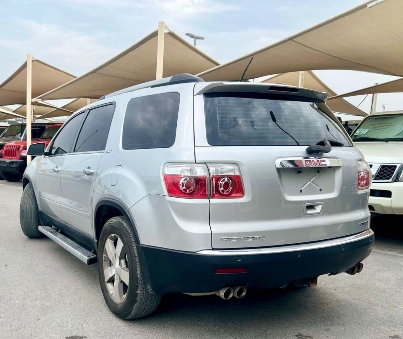 جي أم سي أكاديا خليجي